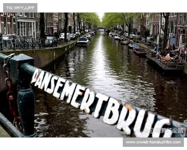 法国国家德比热度不减 赛场外争议不断引发关注